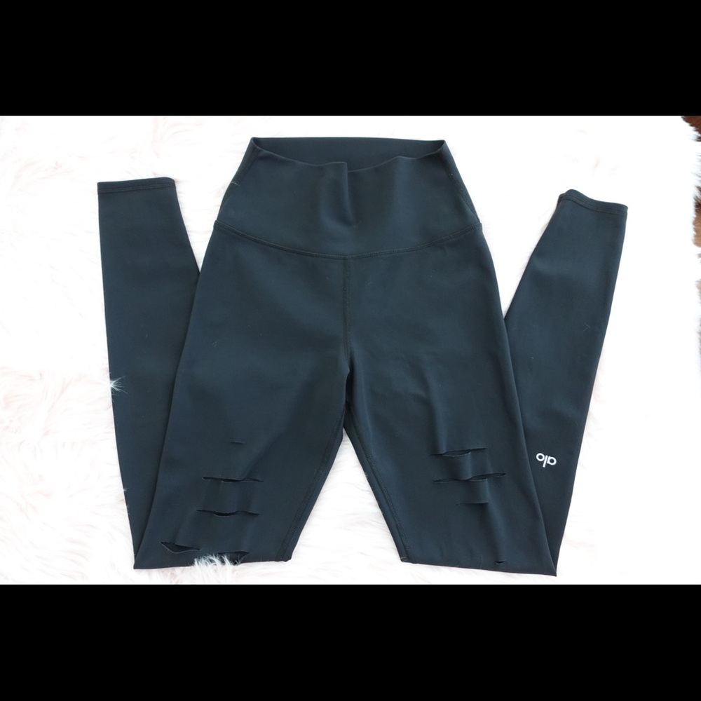 Alo Yoga High-Waist Ripped Warrior Legging